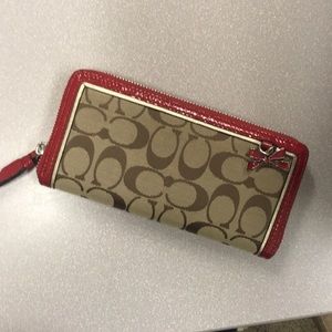 NEW COACH WALLET